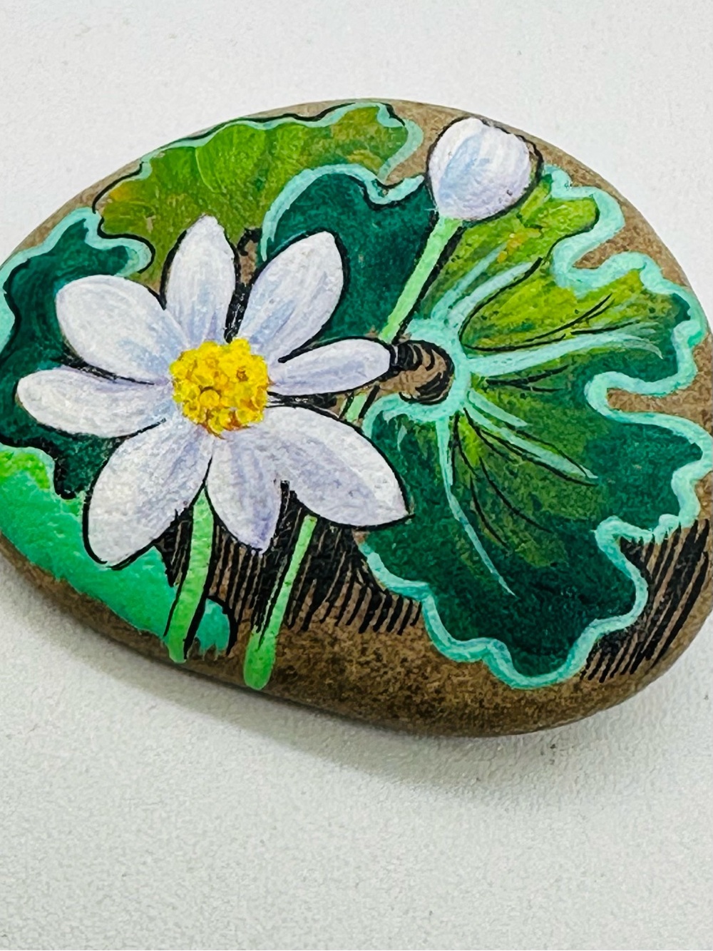Vintage Odette Brooch Pin Painted Stone Bloodroot Flower Floral Botanical - Picture 2 of 3